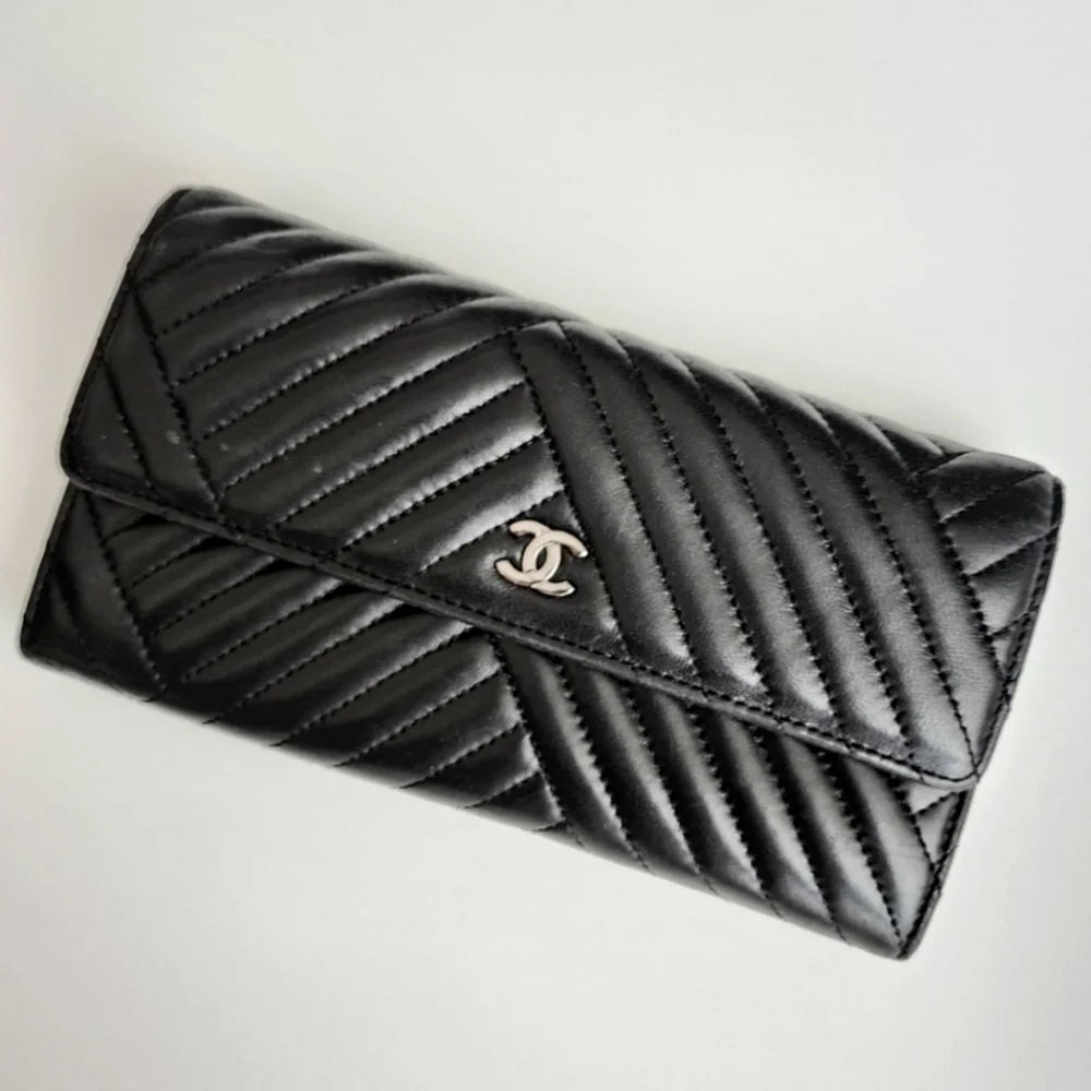 Chanel Black Quilted Leather Wallet Clutch